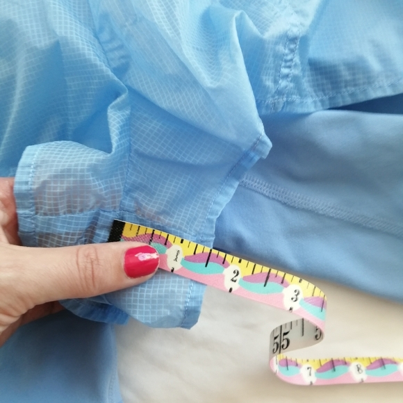 Alo Yoga Circuit Shorts in Marine Blue Loose Shorts Over Biker XXS - Picture 15 of 16